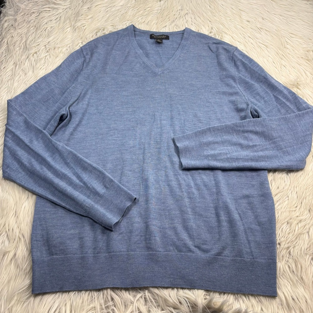Banana Republic Men's L Blue 100% Merino Wool V-Neck Sweater Preppy Quiet Luxury